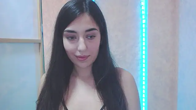 Lovelllyy online show from 16, 3, 2025