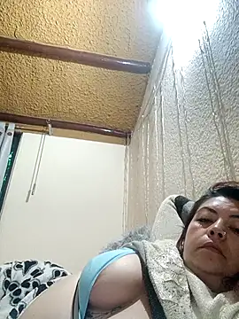 queencarlota82 online show from 13, 3, 2025