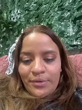 victoria  floyd online show from 27, 2, 2025