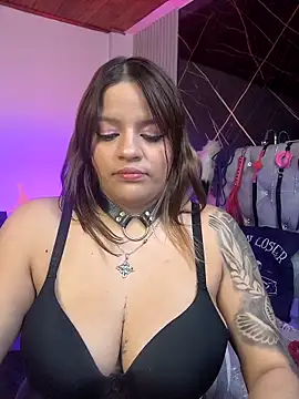 victoria  floyd online show from 14, 2, 2026