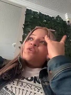 victoria  floyd online show from 17, 11, 2025