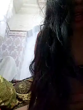 Snapshot of majdolin78 chatting on 6, 2, 2025 majdolin78 online show from 6, 2, 2025