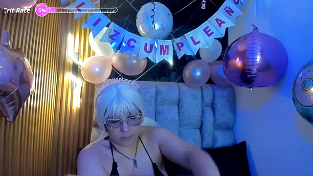 Snapshot of Hiraku_dl chatting on 25, 11, 2025 Hiraku dl online show from 25, 11, 2025