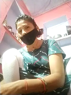 Snapshot of Bhavya_Bhan chatting on 1, 11, 2025 Bhavya Bhan online show from 1, 11, 2025