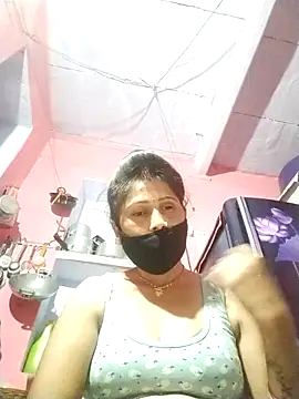 Snapshot of Bhavya_Bhan chatting on 13, 10, 2025 Bhavya Bhan online show from 13, 10, 2025