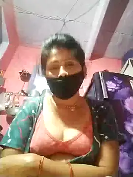 Snapshot of Bhavya_Bhan chatting on 1, 11, 2025 Bhavya Bhan online show from 1, 11, 2025