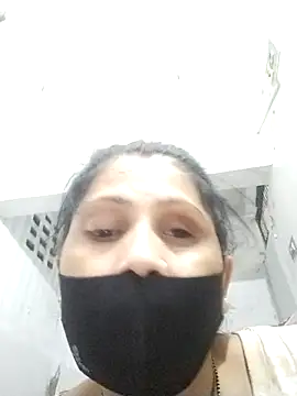 Snapshot of Bhavya_Bhan chatting on 30, 7, 2026 Bhavya Bhan online show from 30, 7, 2026