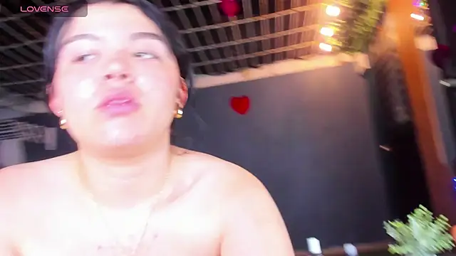 Zoe Cheshire online show from 15, 2, 2025