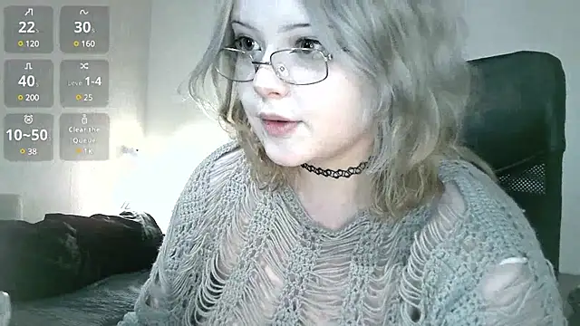 Snapshot of Electro_doll chatting on 23, 2, 2025 Electro doll online show from 23, 2, 2025