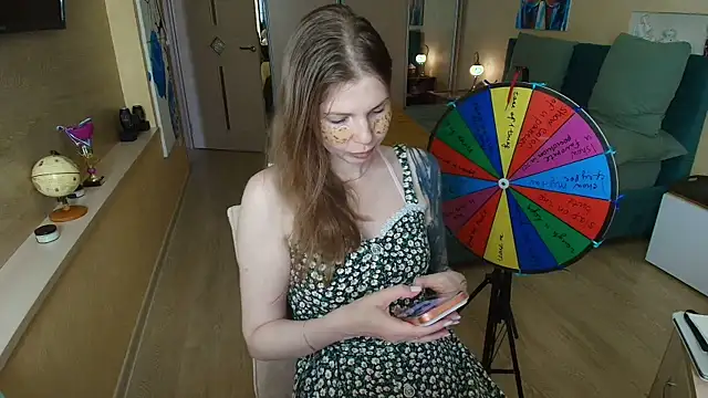 Snapshot of ReginaSparkle chatting on 4, 8, 2026 ReginaSparkle online show from 4, 8, 2026