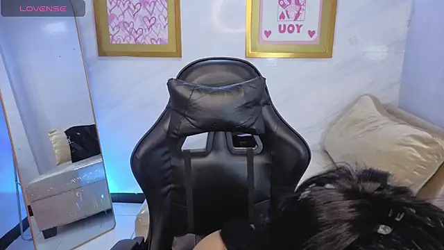 Paulette v online show from 10, 2, 2026