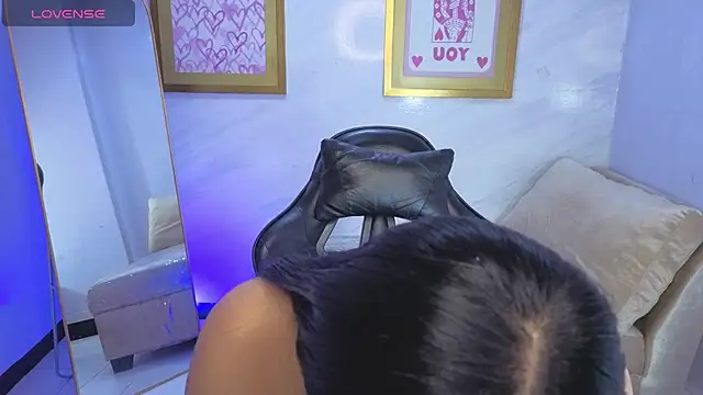 Paulette v online show from 5, 3, 2026