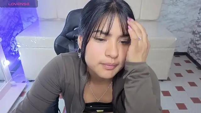 Paulette v online show from 13, 11, 2025