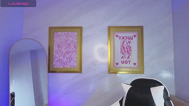 Paulette v online show from 12, 3, 2026