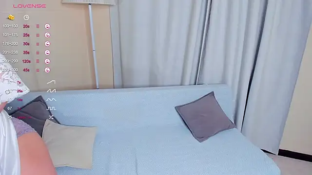 FalineGirling online show from 1, 2, 2025