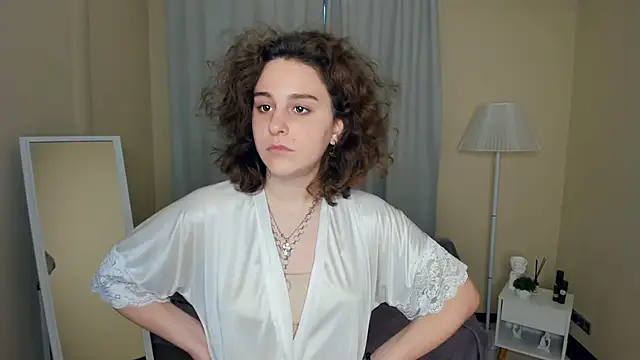 FalineGirling online show from 26, 1, 2025