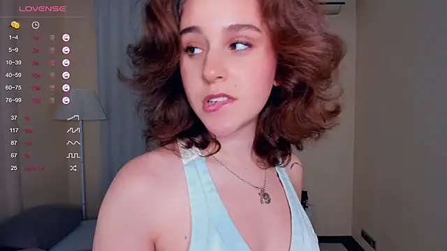 FalineGirling online show from 9, 2, 2025