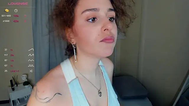 FalineGirling online show from 5, 2, 2025