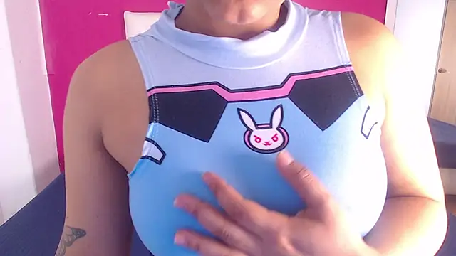 tinyy whore18 online show from 7, 10, 2025