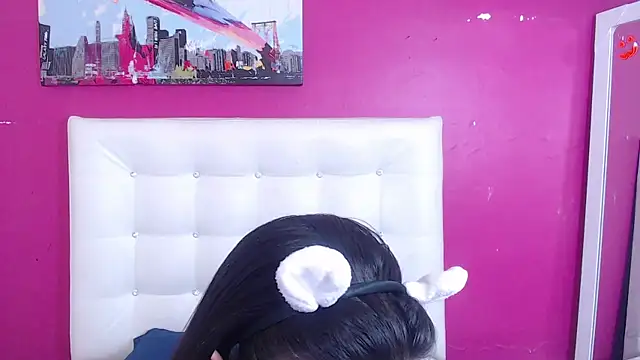 tinyy whore18 online show from 5, 2, 2026