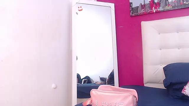 tinyy whore18 online show from 18, 11, 2025