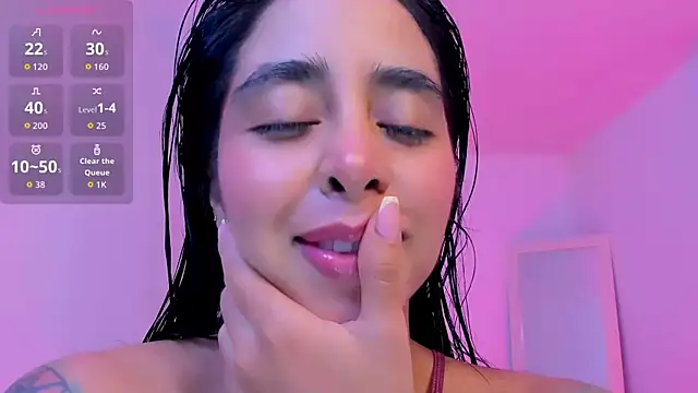 sophierooy22 online show from 24, 3, 2026