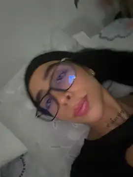 sophierooy22 online show from 30, 6, 2026