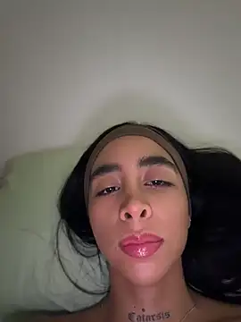 sophierooy22 online show from 15, 7, 2026
