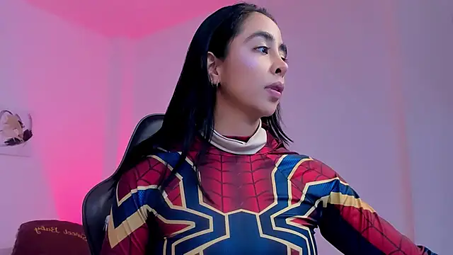 Snapshot of sophierooy22 chatting on 25, 10, 2025 sophierooy22 online show from 25, 10, 2025