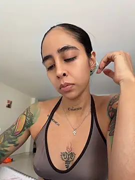 sophierooy22 online show from 8, 7, 2026