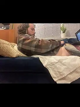 Snapshot of Prolapse_Pig chatting on 20, 12, 2025 Prolapse Pig online show from 20, 12, 2025