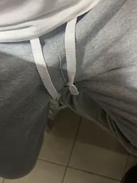 Snapshot of Greeneyes0820 chatting on 13, 11, 2025 Greeneyes0820 online show from 13, 11, 2025