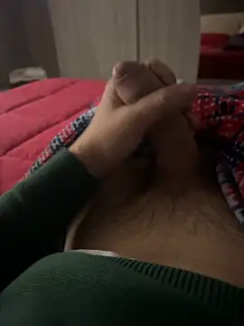 Snapshot of Greeneyes0820 chatting on 3, 3, 2025 Greeneyes0820 online show from 3, 3, 2025