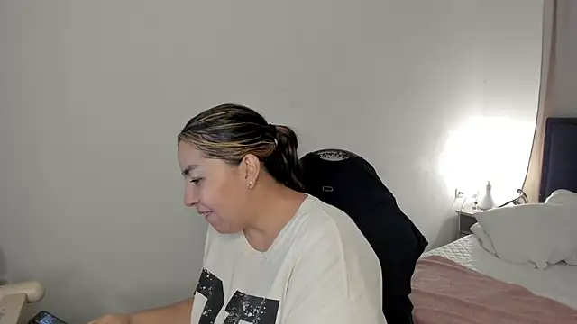 brithany olson25 online show from 25, 2, 2026