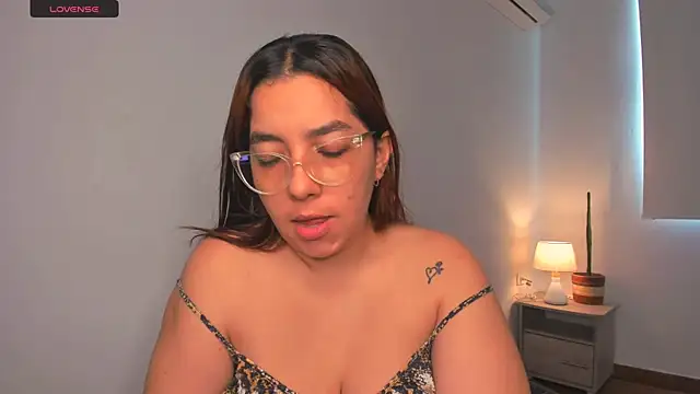 brithany olson25 online show from 4, 3, 2025