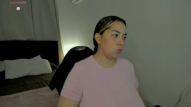 brithany olson25 online show from 15, 3, 2026