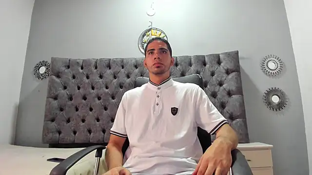 RYAN PATERSON online show from 24, 1, 2025