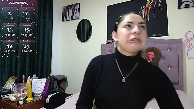 Emmie Hot online show from 14, 11, 2025