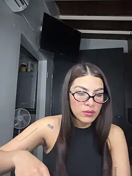 Snapshot of thompsonabella666 chatting on 9, 4, 2026 thompsonabella666 online show from 9, 4, 2026