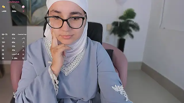 Ayha khalaf online show from 7, 10, 2025