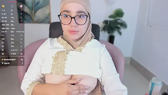 Ayha khalaf online show from 5, 10, 2025
