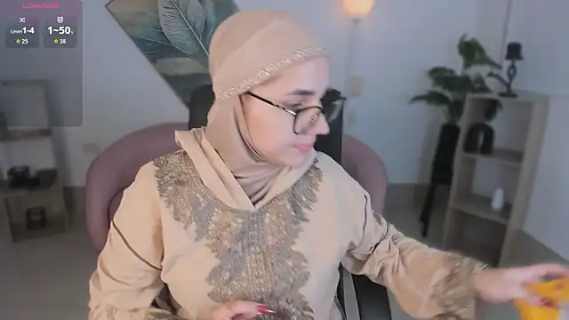 Ayha khalaf online show from 30, 10, 2025