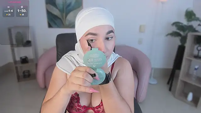 Ayha khalaf online show from 9, 11, 2025