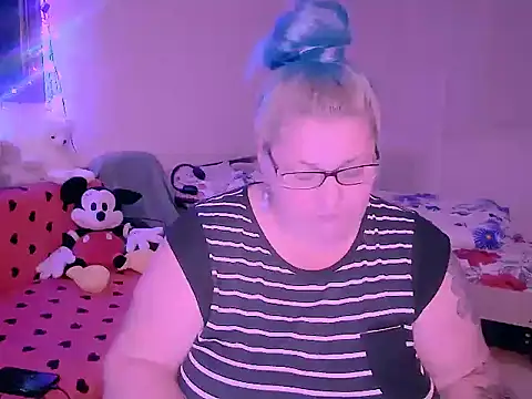 Marryllunax online show from 29, 11, 2025