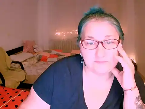 Marryllunax online show from 6, 1, 2026