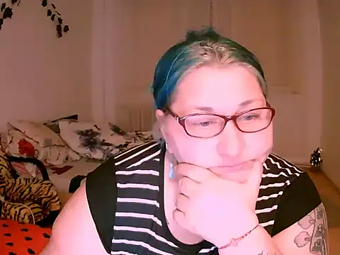 Marryllunax online show from 17, 1, 2026