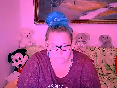 Marryllunax online show from 18, 10, 2025