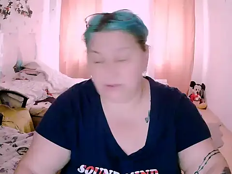 Snapshot of Marryllunax chatting on 20, 5, 2026 Marryllunax online show from 20, 5, 2026