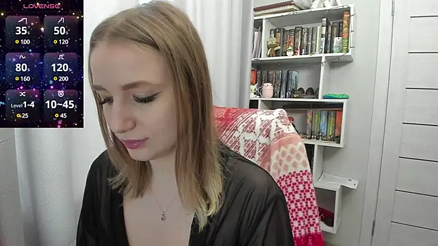 Snapshot of LillyFan-X chatting on 28, 1, 2025 LillyFan-X online show from 28, 1, 2025
