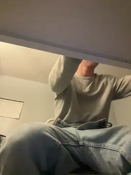 dmaskscrap online show from 30, 1, 2025